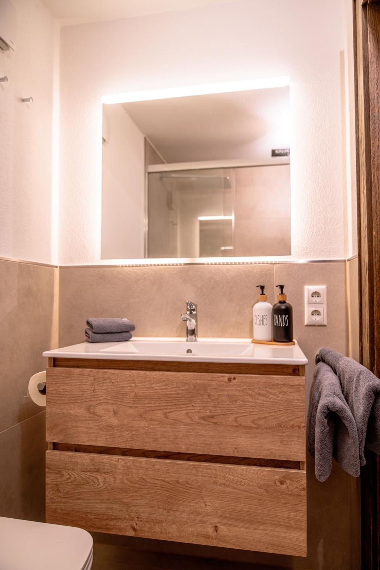 Bergliebe Apartment Kierwang Luaran gambar